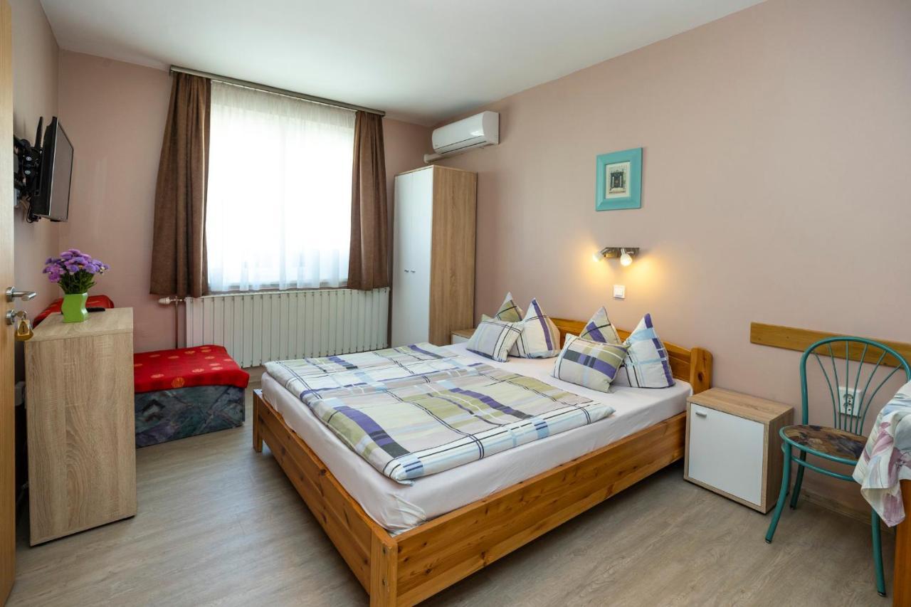 Cecey Apartman Eger Exteriér fotografie