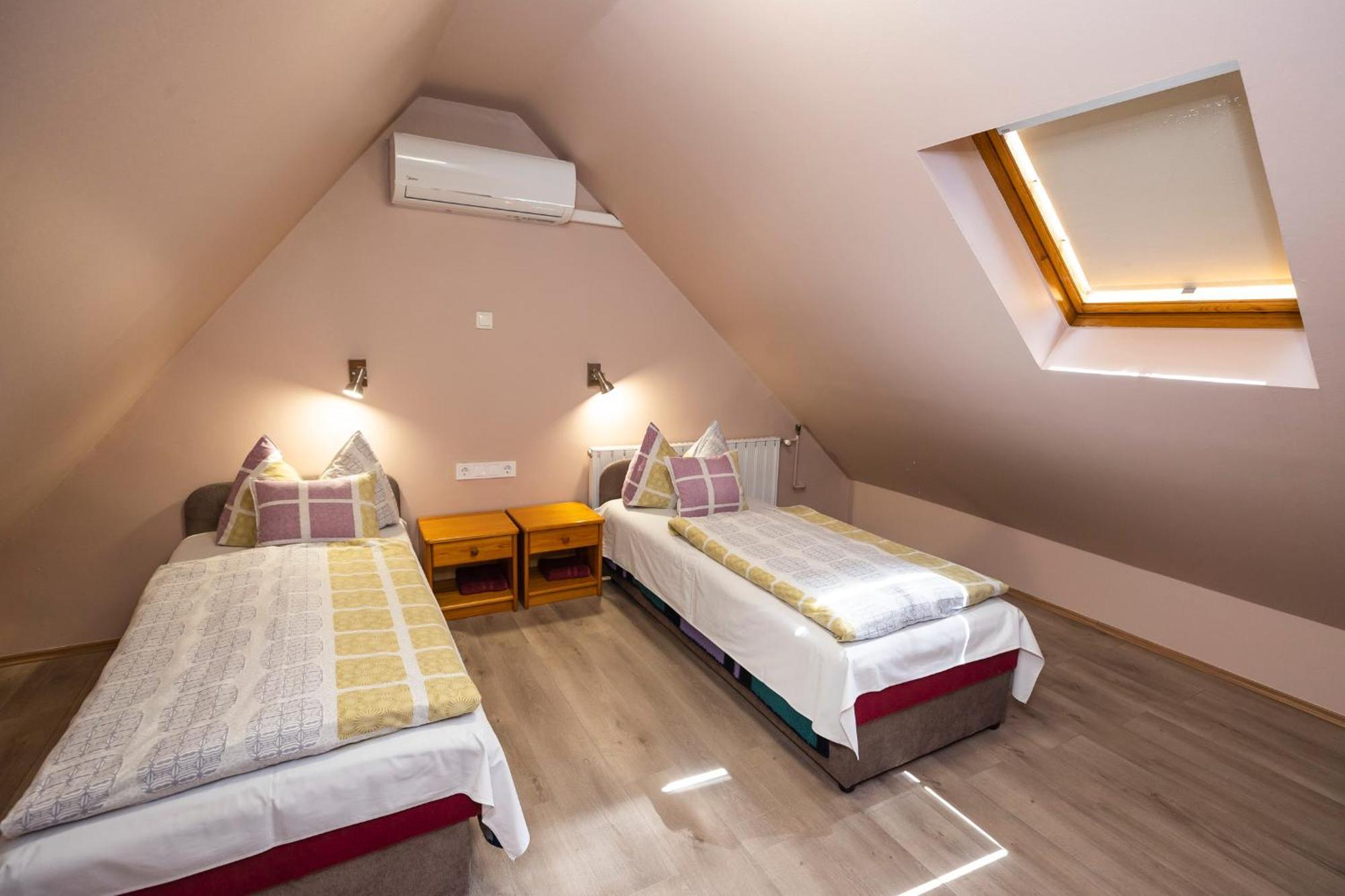 Cecey Apartman Eger Exteriér fotografie